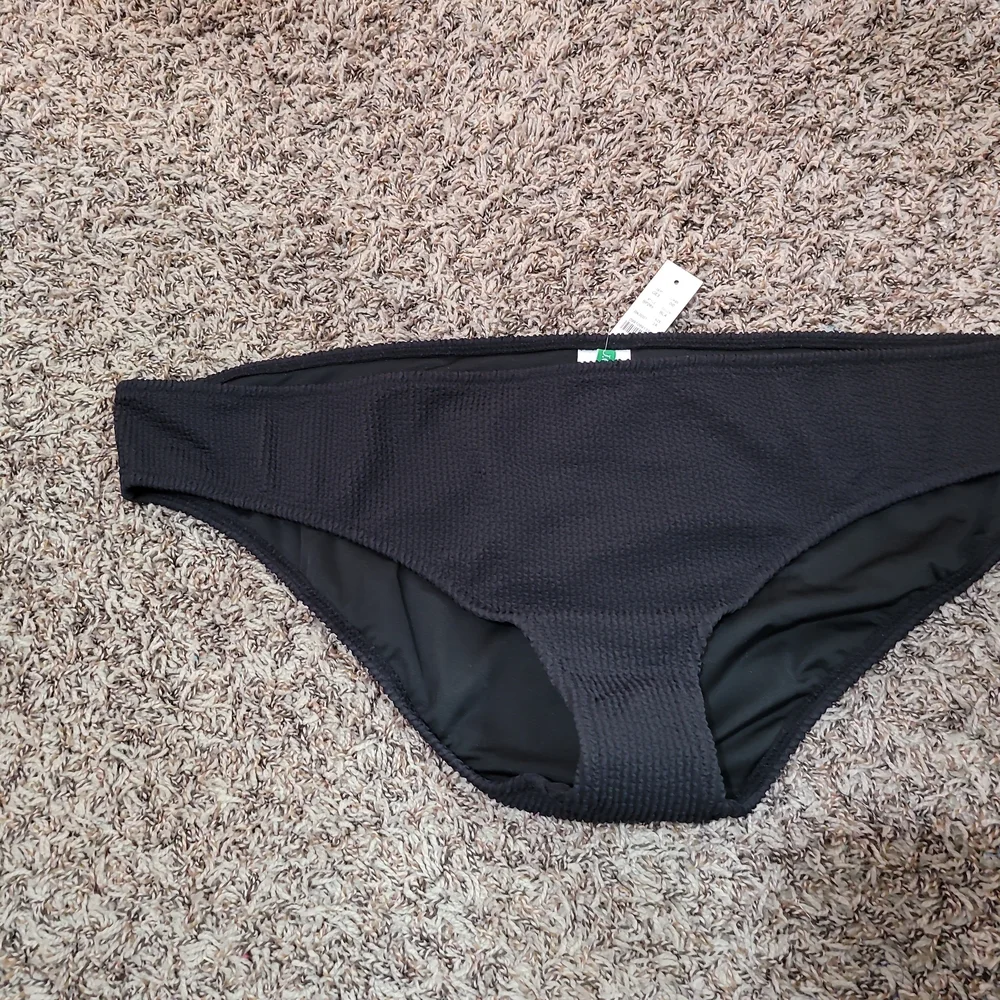 J. Crew Black Bikini Bottom - Picture 1 of 3